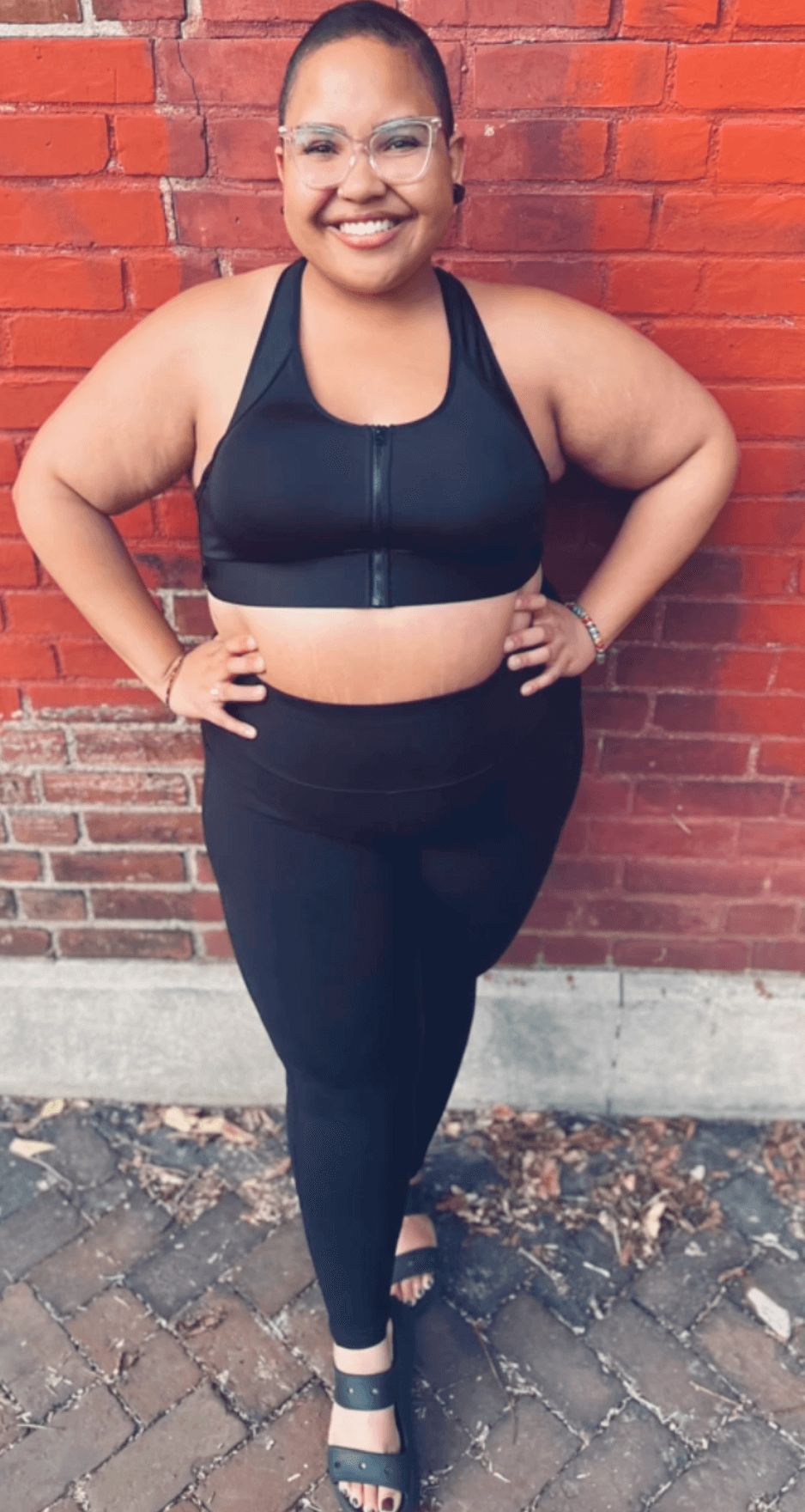 Women's Front‑Closure Sports Bra - Black
